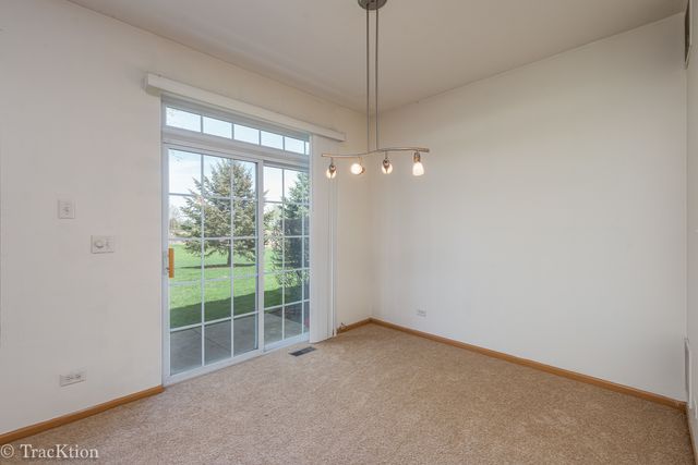 104 Concord Drive S, Oswego, IL 60543