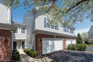104 Concord Drive S, Oswego, IL 60543