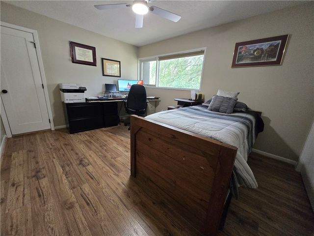 2120 Carter Lake Drive Drive, College Station, TX 77845