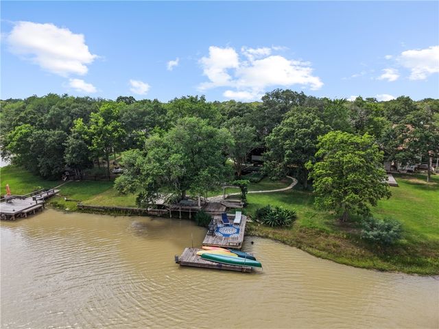 2120 Carter Lake Drive Drive, College Station, TX 77845