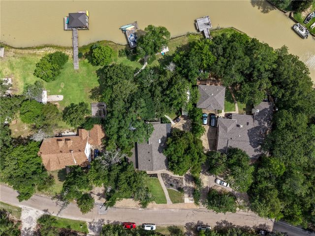 2120 Carter Lake Drive Drive, College Station, TX 77845