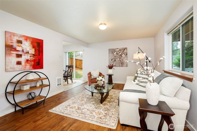 2919 77th Drive NE, Marysville, WA 98270