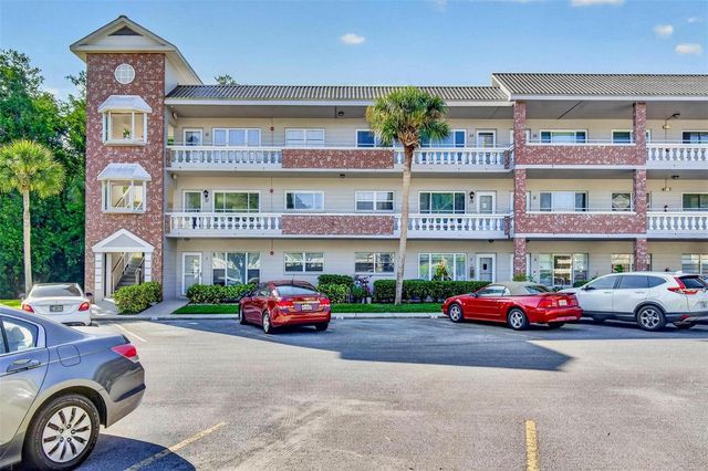 2461 RHODESIAN DRIVE 51, Clearwater, FL 33763