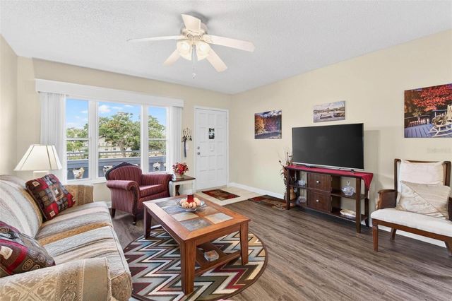 2461 RHODESIAN DRIVE 51, Clearwater, FL 33763
