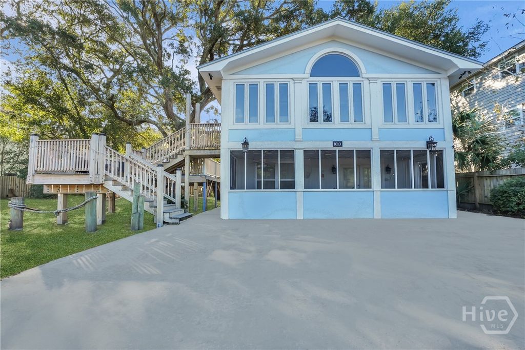 Image 3 of property listing at 1010 Live Oak Lane, Tybee Island, GA 31328