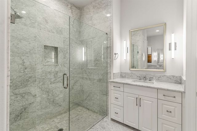 2800 Lakeside Parkway 102, Flower Mound, TX 75022