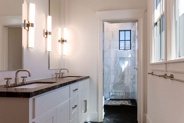 5230 Homer Street, Dallas, TX 75206