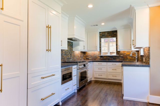 5230 Homer Street, Dallas, TX 75206