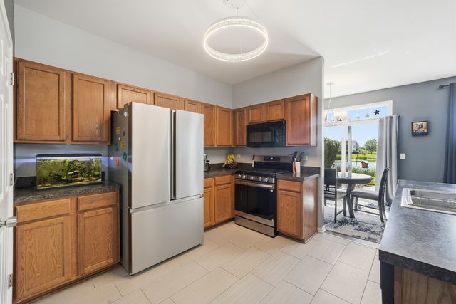 15242 KENMARE Circle, Manhattan, IL 60442