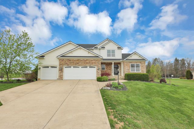 325 Long Trail, Ostrander, OH 43061