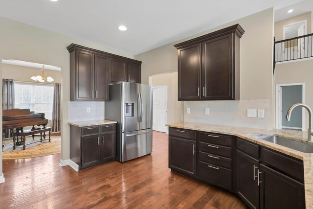 325 Long Trail, Ostrander, OH 43061