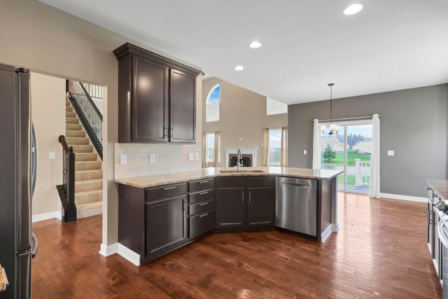 325 Long Trail, Ostrander, OH 43061