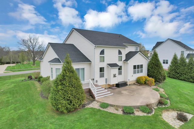 325 Long Trail, Ostrander, OH 43061
