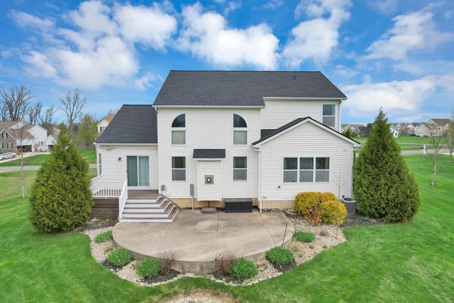 325 Long Trail, Ostrander, OH 43061