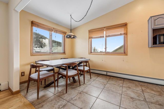 1115 Jonathan LANE, La Crescent, MN 55947