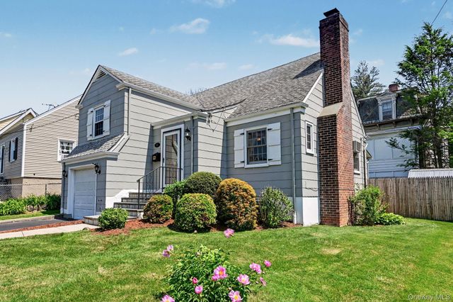 13 Lorenz Avenue, New Rochelle, NY 10801