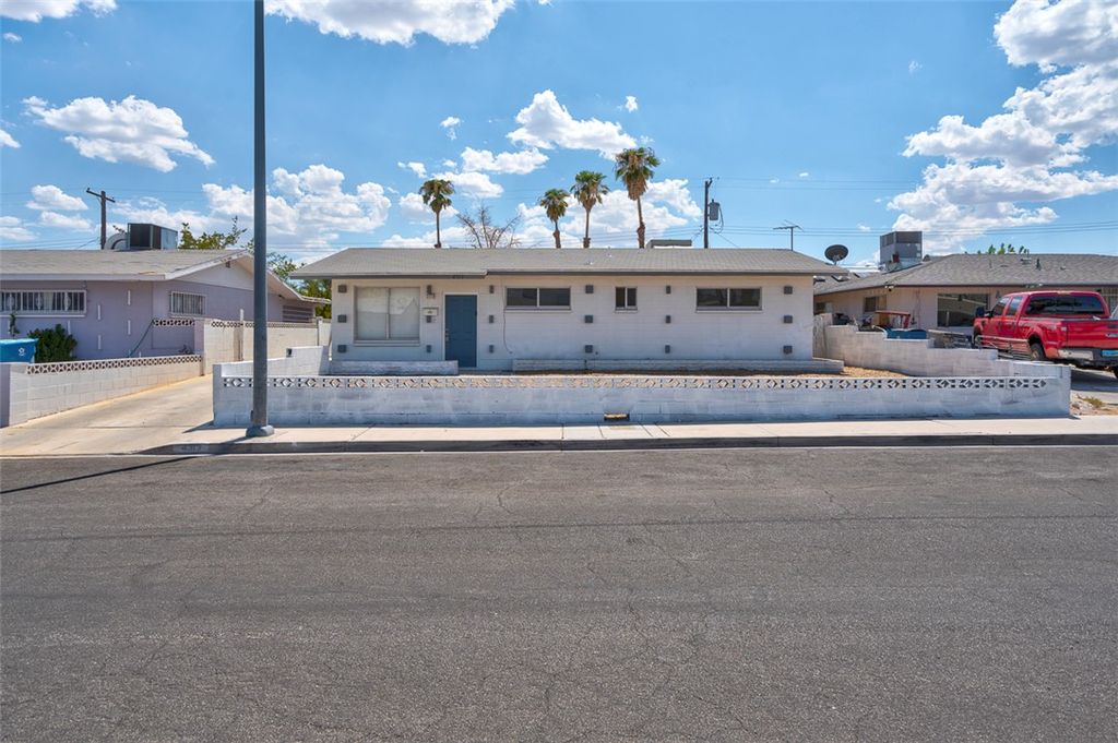 4313 El Conlon Avenue, Las Vegas, NV 89102 — exterior