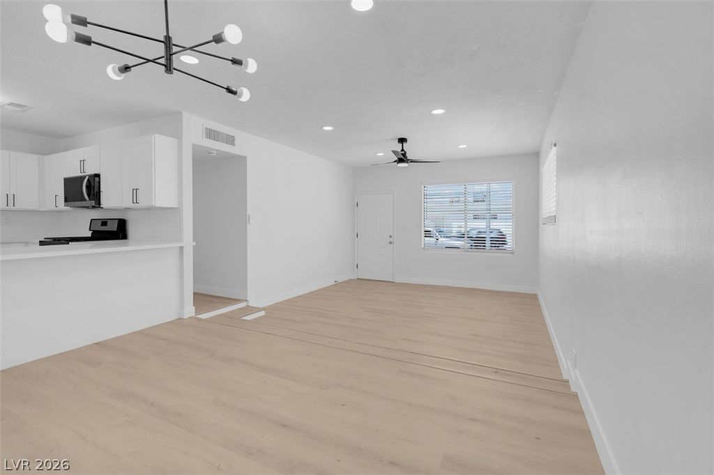 4313 El Conlon Avenue, Las Vegas, NV 89102 — photo 5