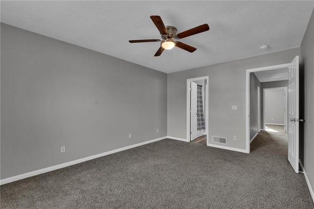 1877 Chickadee Drive, Liberty, MO 64068