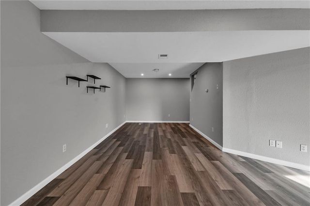 1877 Chickadee Drive, Liberty, MO 64068