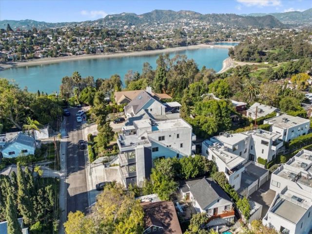 2207 Apex Avenue, Los Angeles, CA 90039