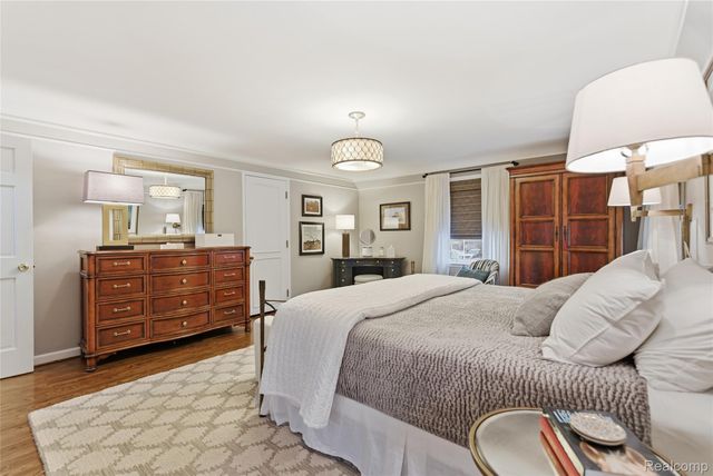 16621 Maumee Street, Grosse Pointe Park, MI 48230