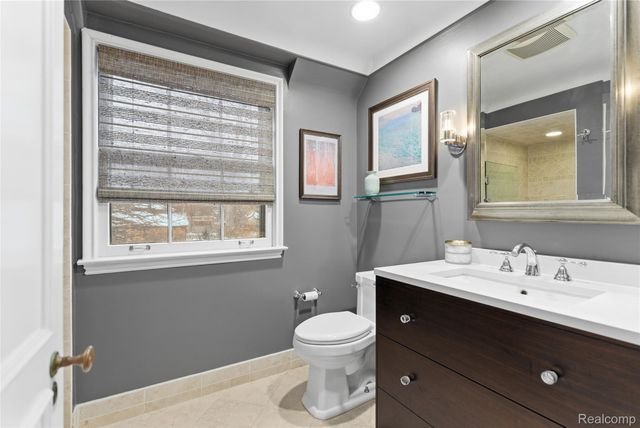 16621 Maumee Street, Grosse Pointe Park, MI 48230