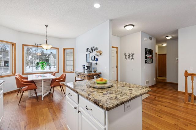 15840 Cicerone Path, Rosemount, MN 55068