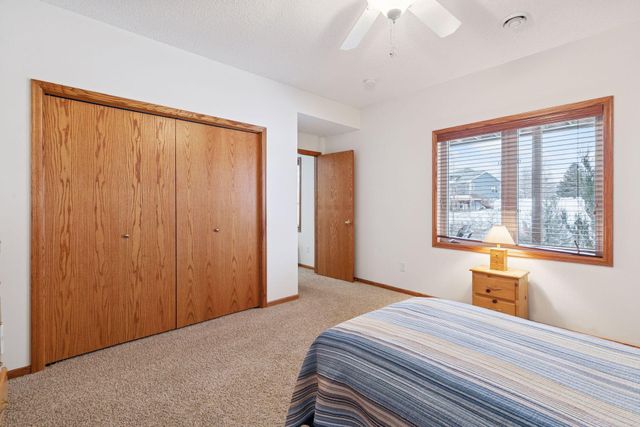 15840 Cicerone Path, Rosemount, MN 55068