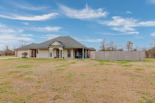 4632 Mckenzie Ln, Brusly, LA 70719