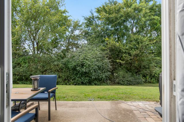 1056 Somerset Springs Dr, Spring Hill, TN 37174