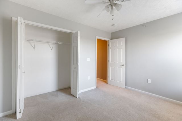 1056 Somerset Springs Dr, Spring Hill, TN 37174