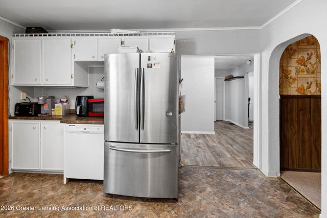 332 N Sheldon Street, Charlotte, MI 48813