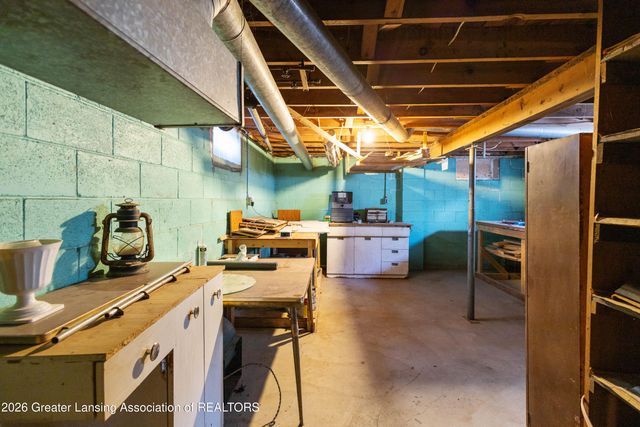 332 N Sheldon Street, Charlotte, MI 48813