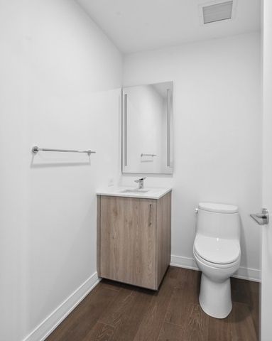 211 N Harbor Drive 1208, Chicago, IL 60601