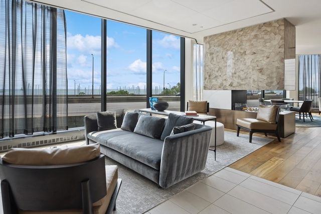 211 N Harbor Drive 1208, Chicago, IL 60601