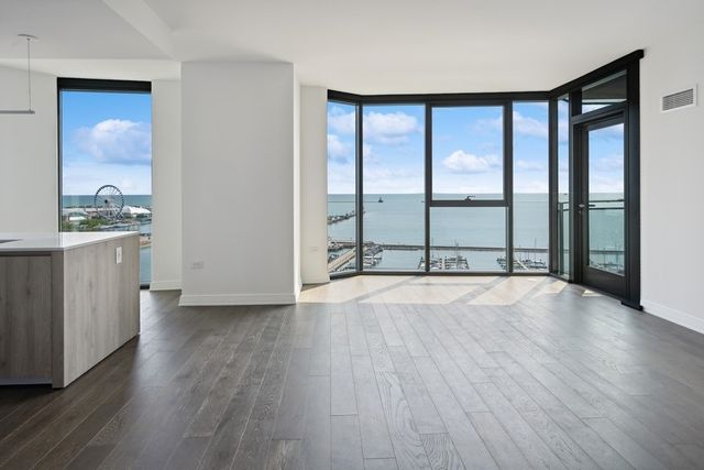 211 N Harbor Drive 1208, Chicago, IL 60601