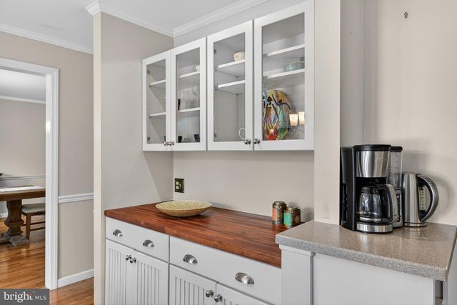 313 FAULKNER DR, Lancaster, PA 17601