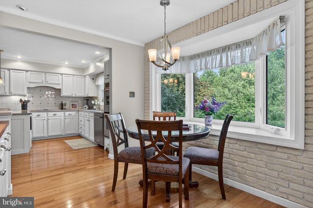 313 FAULKNER DR, Lancaster, PA 17601