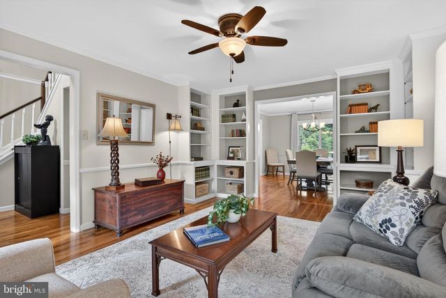 313 FAULKNER DR, Lancaster, PA 17601