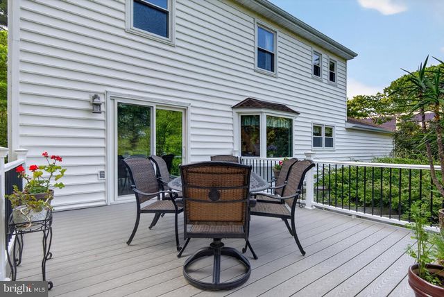 313 FAULKNER DR, Lancaster, PA 17601