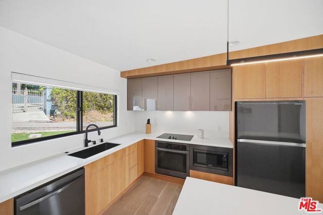 21520 Marchena Street, Woodland Hills, CA 91364