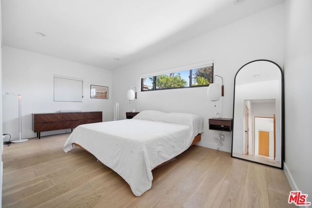 21520 Marchena Street, Woodland Hills, CA 91364