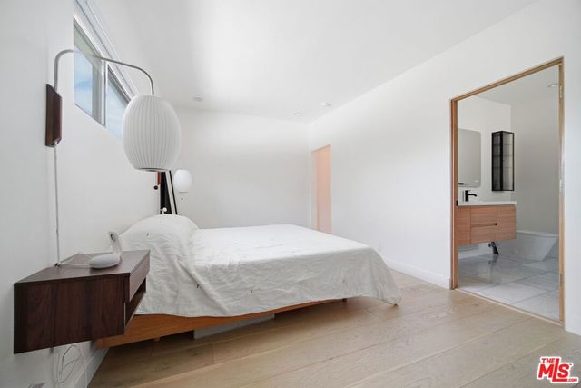 21520 Marchena Street, Woodland Hills, CA 91364