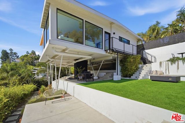 21520 Marchena Street, Woodland Hills, CA 91364