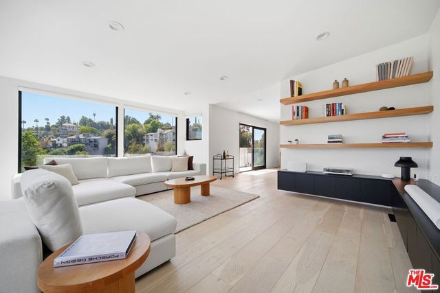 21520 Marchena Street, Woodland Hills, CA 91364