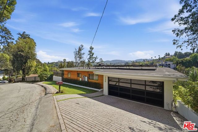 21520 Marchena Street, Woodland Hills, CA 91364