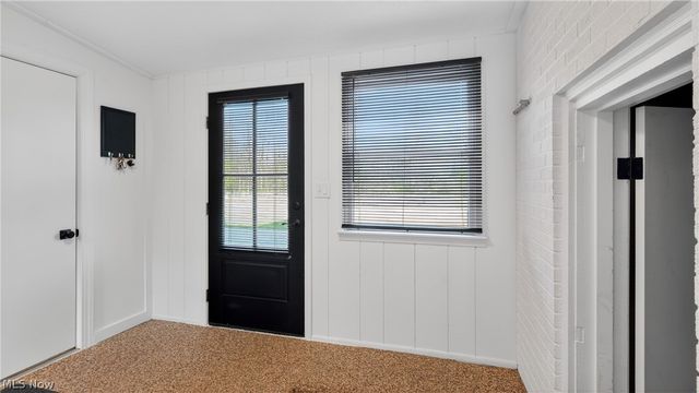 2382 Warren Burton Road, Southington, OH 44470