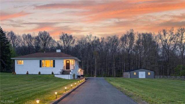 2382 Warren Burton Road, Southington, OH 44470