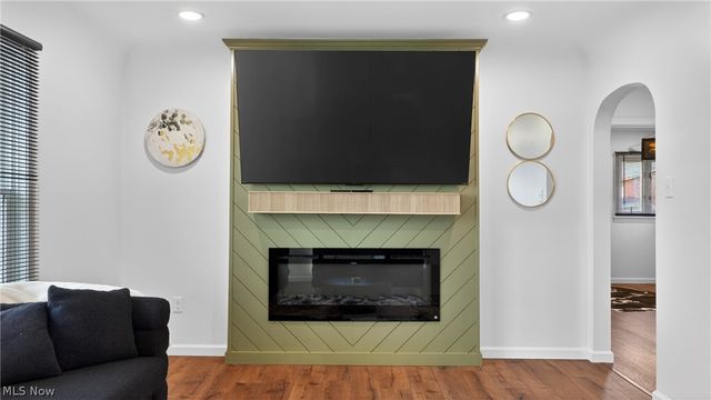 2382 Warren Burton Road, Southington, OH 44470